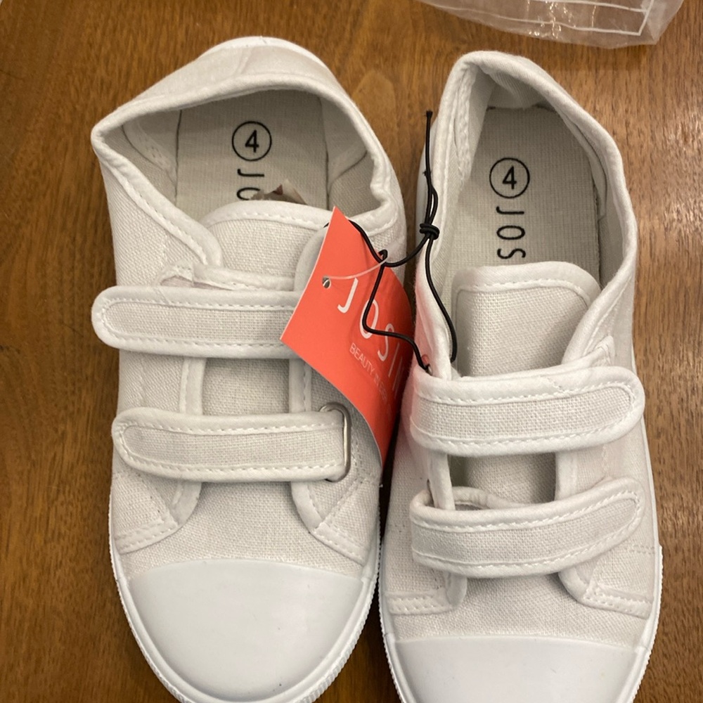 Josiny White Big Girl Canvas Sneakers with two Straps